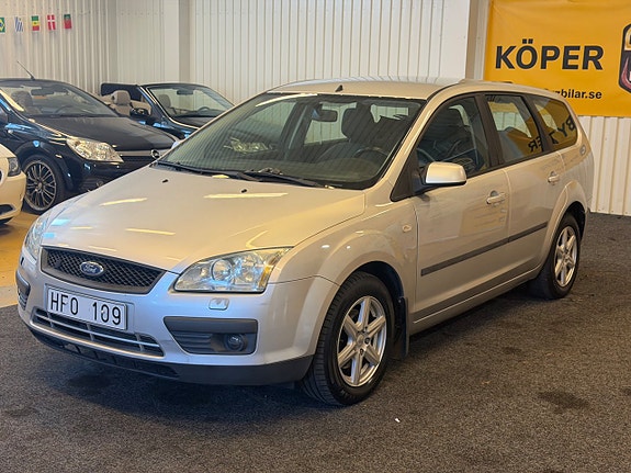 Ford Focus 2 of 11