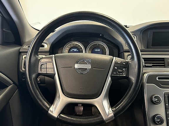 Volvo V70 11 of 18