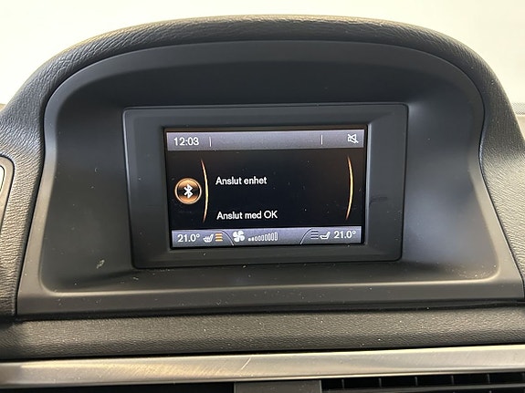 Volvo V70 15 of 18