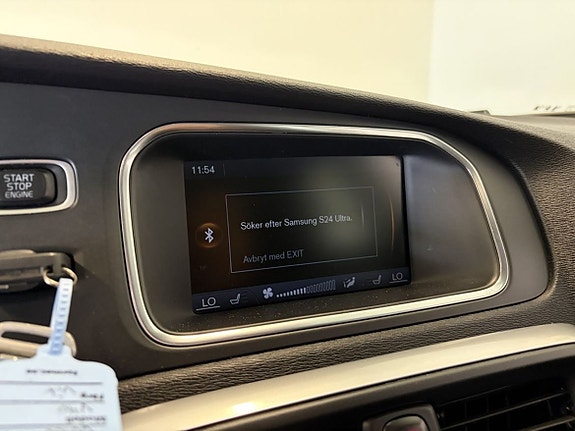 Volvo V40 14 of 14
