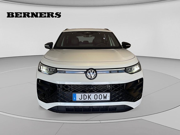 Volkswagen Tayron 8 of 17