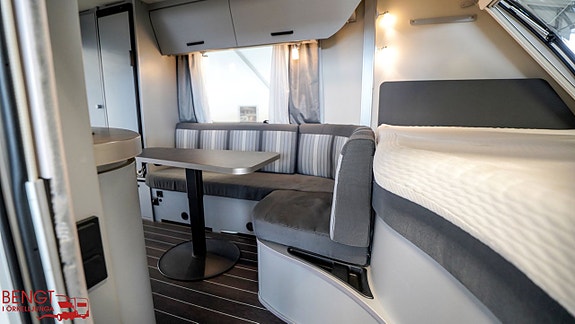Knaus Sport & Fun 480 QL Black Selection | AC | Lufttält 8 of 21