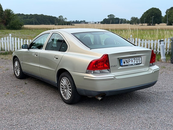 Volvo S60 3 of 8
