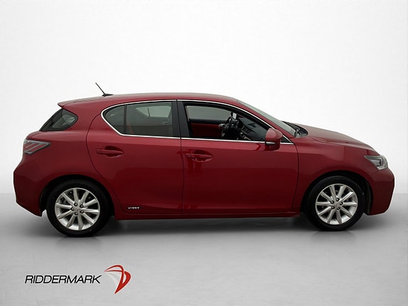Lexus CT200h 9 of 30