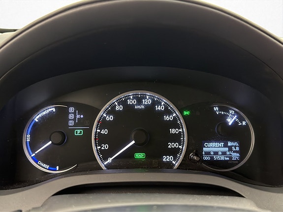 Lexus CT200h 17 of 30