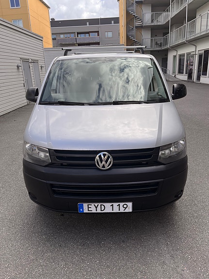 Volkswagen Transporter 4 of 15