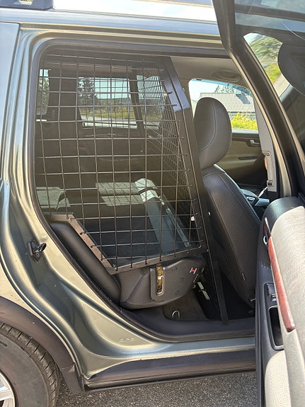 Volvo XC70 5 of 9