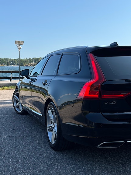 Volvo V90 4 of 11