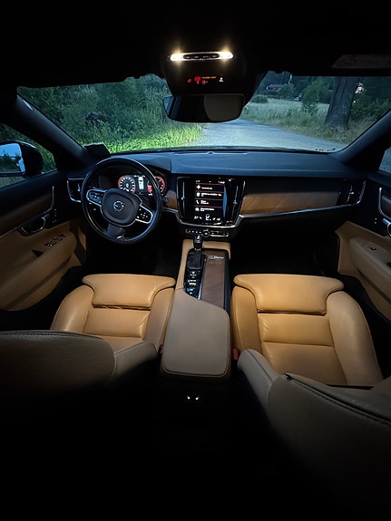 Volvo V90 7 of 11