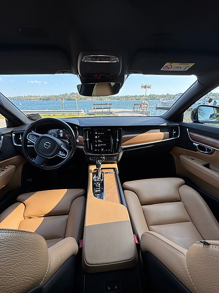 Volvo V90 6 of 11