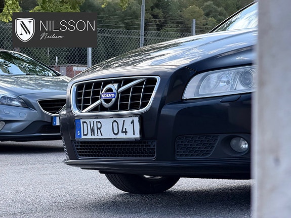 Volvo V70 7 of 30