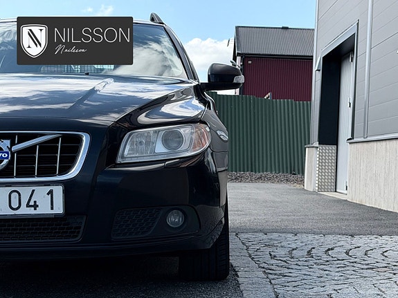 Volvo V70 8 of 30