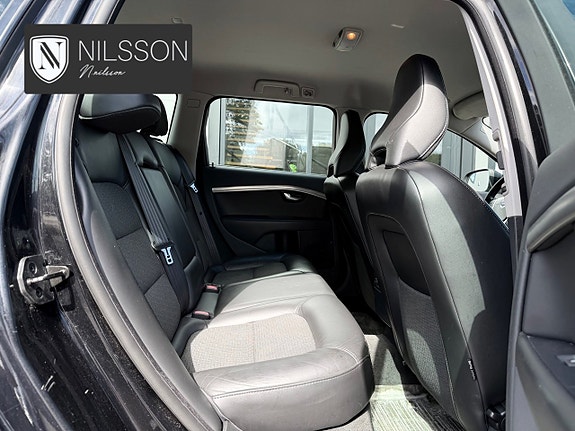 Volvo V70 23 of 30