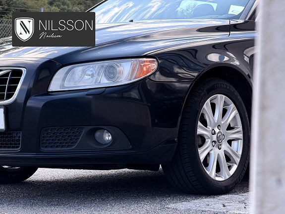 Volvo V70 5 of 30