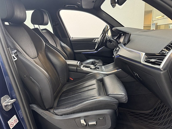 BMW X5 25 of 25