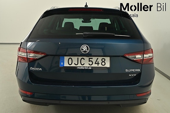 Skoda Superb 9 of 13