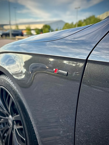 Audi A4 22 of 24