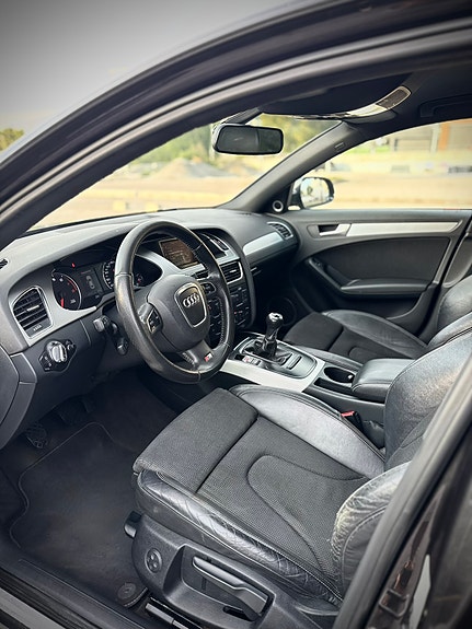 Audi A4 15 of 24