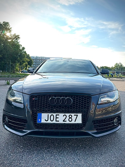 Audi A4 10 of 24