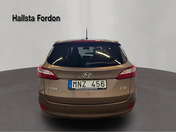 Hyundai i30 5 of 15