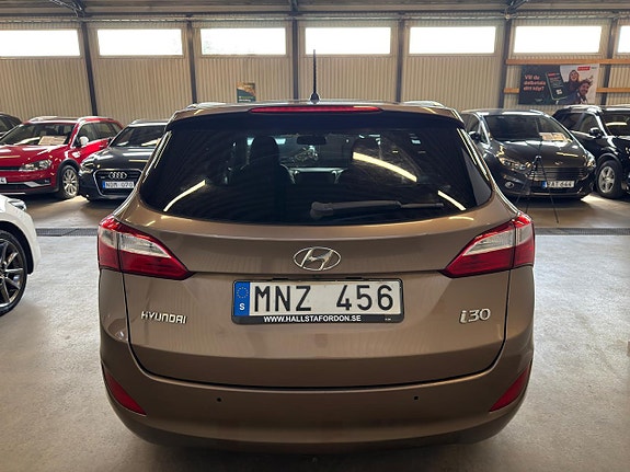 Hyundai i30 5 of 15