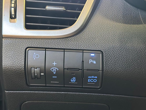Hyundai i30 10 of 15