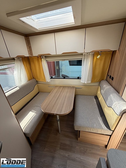 Weinsberg CaraOne 390 QD 4 of 9