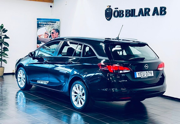 Opel Astra 3 of 12