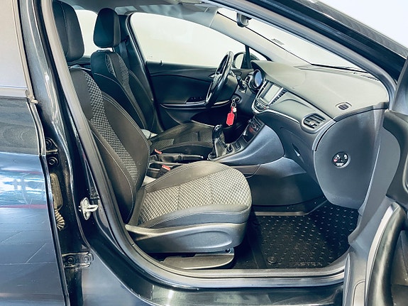 Opel Astra 9 of 12