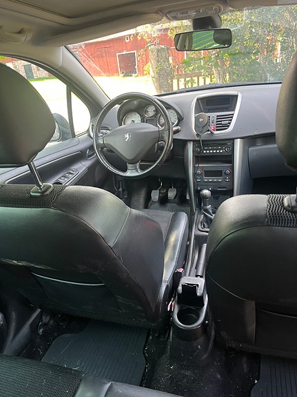 Peugeot 207 SW 5 of 5