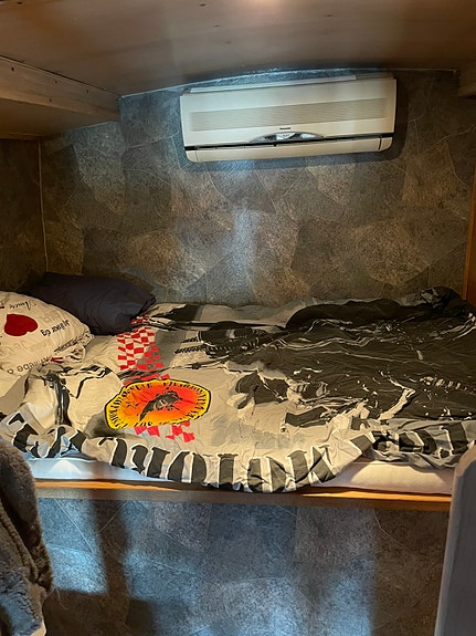 Volvo 9 of 27