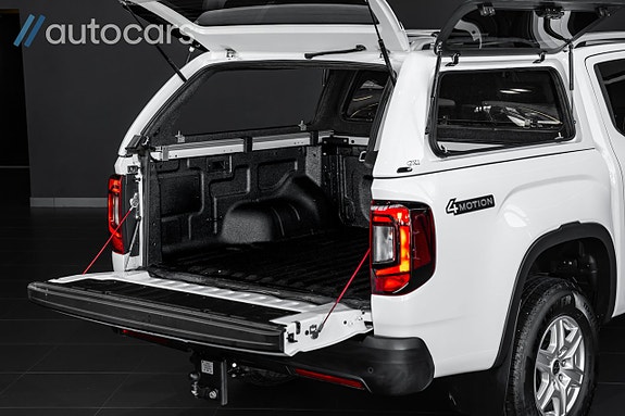 Volkswagen Amarok 15 of 30