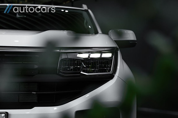 Volkswagen Amarok 10 of 30