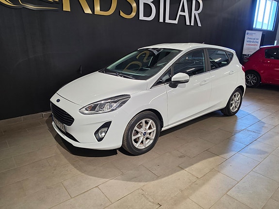 Ford Fiesta 2 of 13