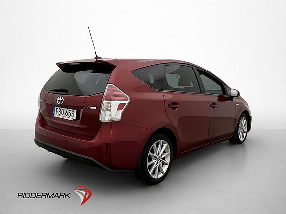 Toyota Prius+ 8 of 30