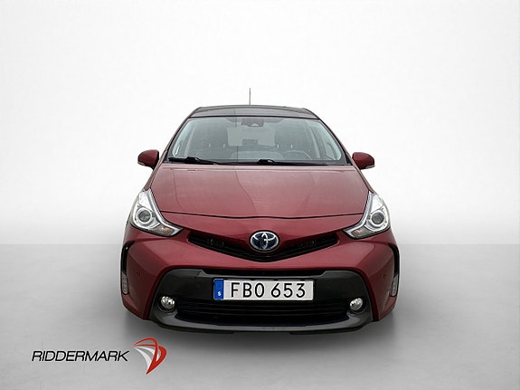 Toyota Prius+ 2 of 30