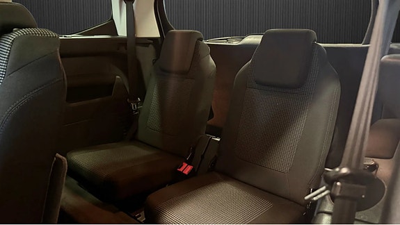 Peugeot 5008 11 of 11