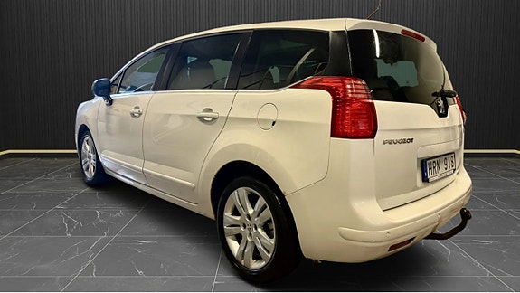 Peugeot 5008 3 of 11