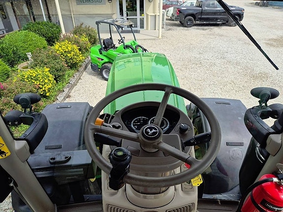 John Deere 6215R 7 of 9