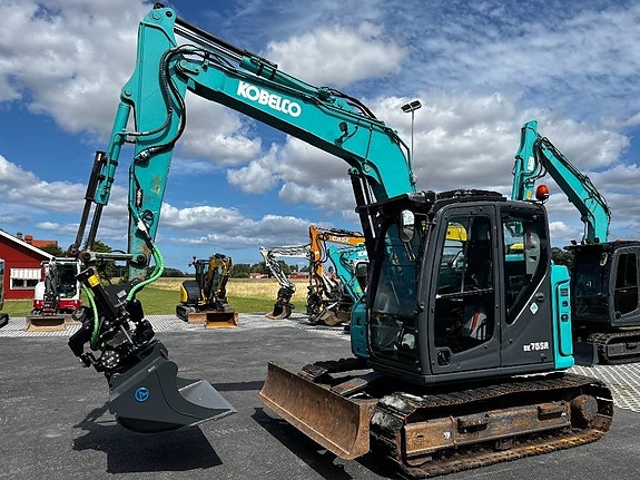 Kobelco SK 75 SR 2 of 6