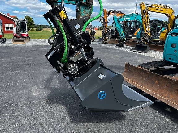 Kobelco SK 75 SR 5 of 6