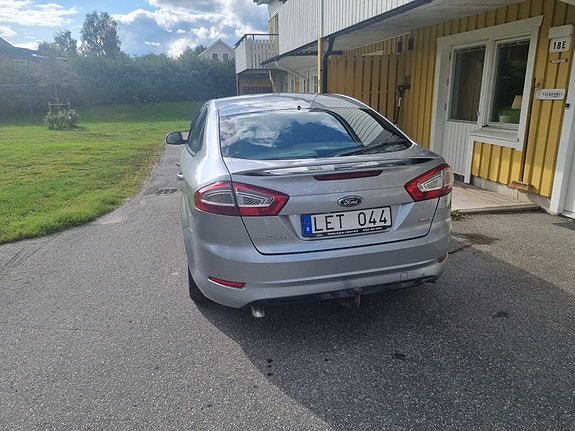 Ford Mondeo 3 of 5