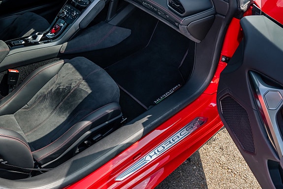 Lamborghini Huracan 14 of 20
