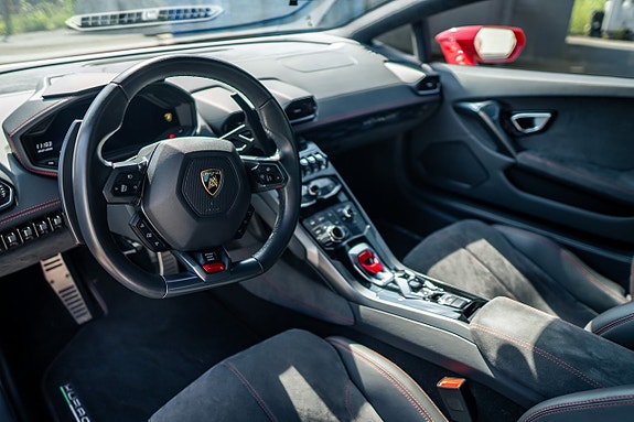 Lamborghini Huracan 18 of 20