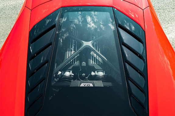 Lamborghini Huracan 9 of 20