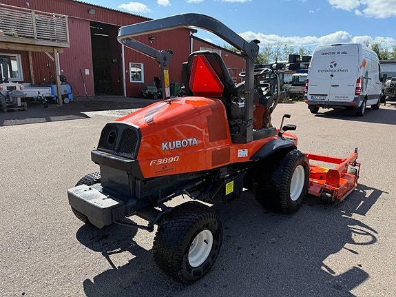 Kubota F 3890 4 of 7