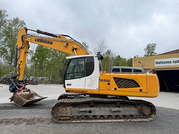 Liebherr R 926 WLC 3st skopor och rotortilt 2 of 24