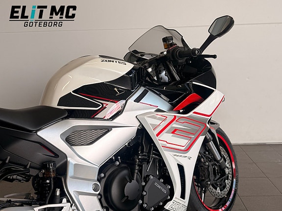 Zontes ZT703RR | Quickshift | Navi 8 of 21