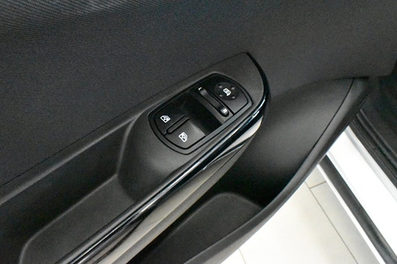 Opel Corsa 13 of 20
