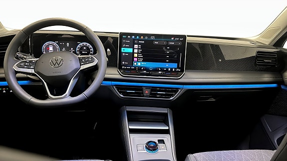Volkswagen Tiguan 10 of 13